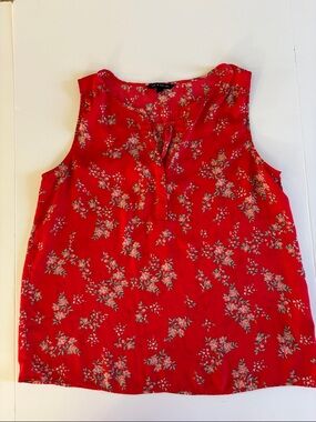 Zac & Rachel Red Floral Sleeveless V-Slit Camisole